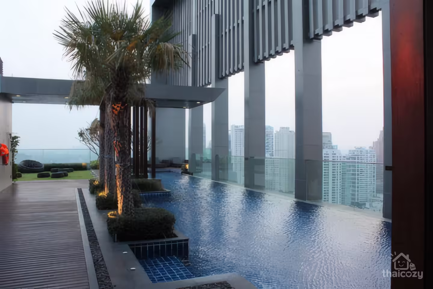 The Address Sukhumvit 28 photo 5