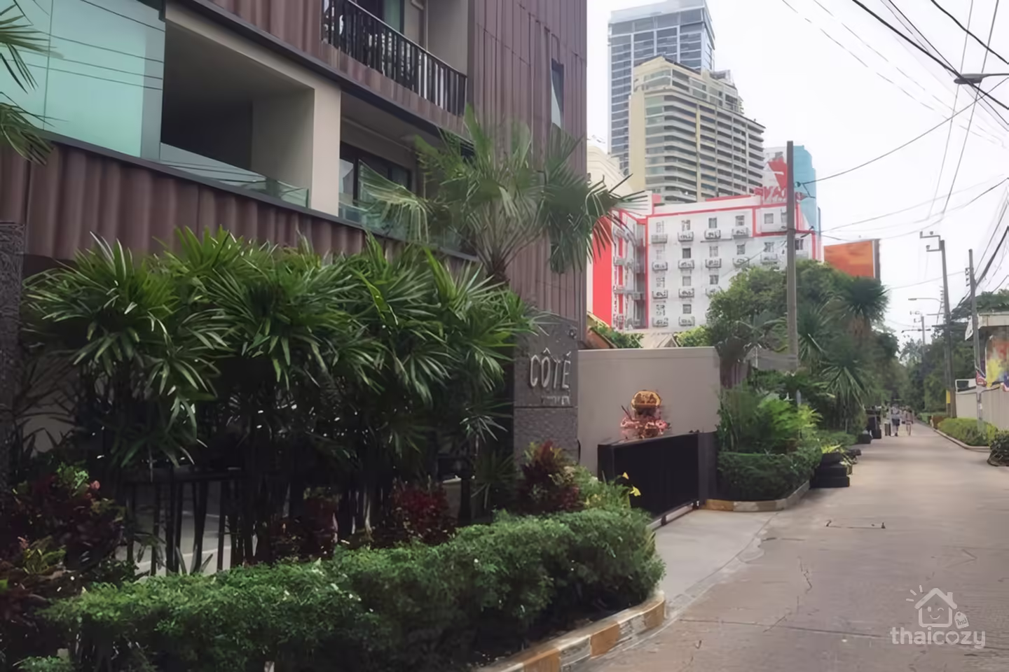 Le Cote Sukhumvit 14 photo 4