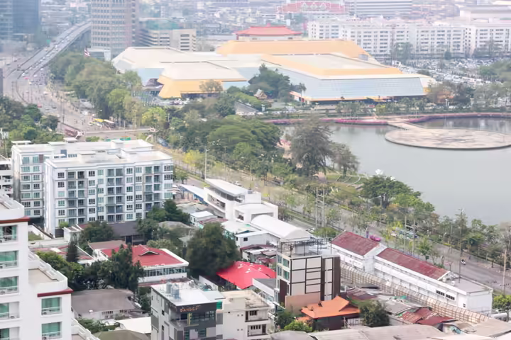 Voque Sukhumvit 16