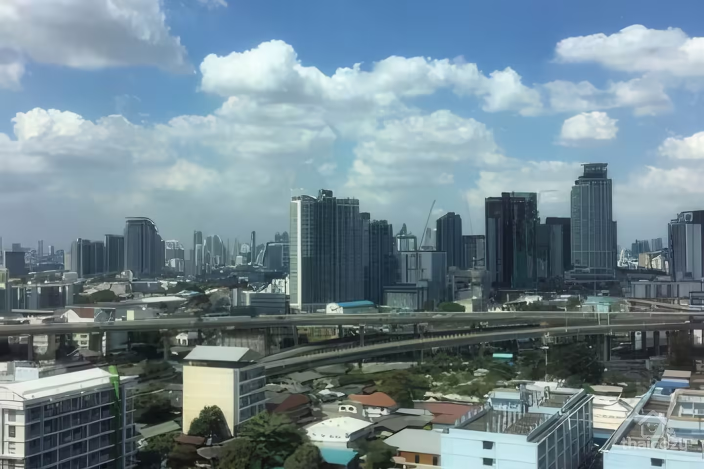 Rhythm Sukhumvit photo 2