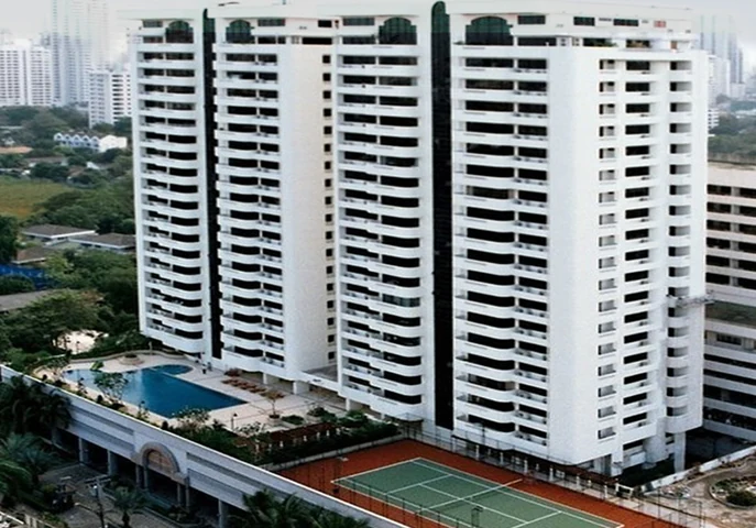 Centre Point Residence Phromphong