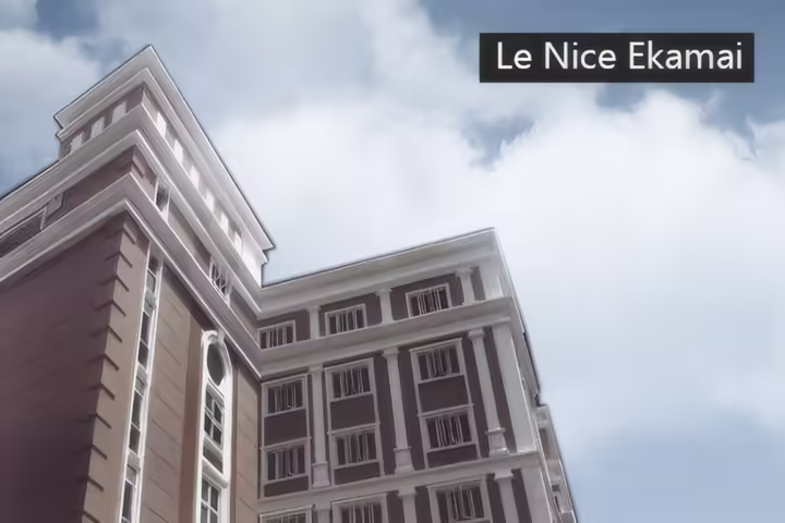 Le Nice Ekamai