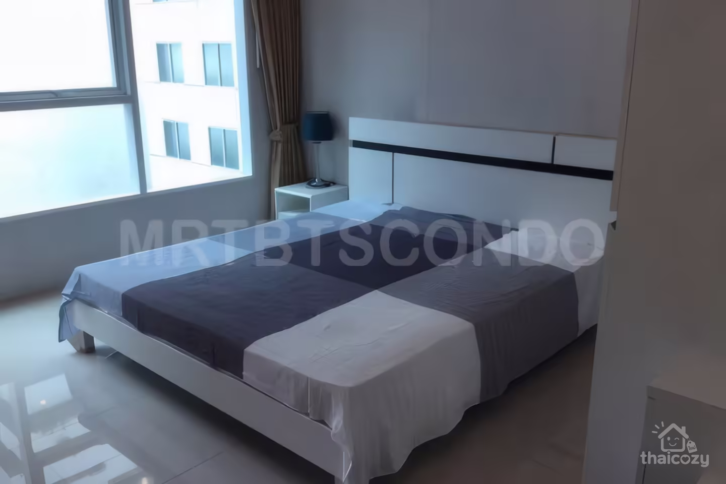 Sukhumvit Living Town – 1-Bed Condo for Rent near MRT Phetchaburi, 22,000 THB/month photo 2