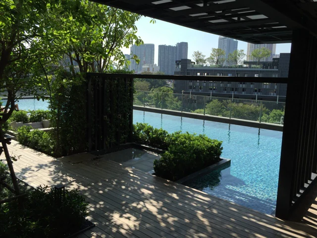เดอะ เบส พาร์ค อีสท์ สุขุมวิท 77 (The Base Park East Onnut BTS)