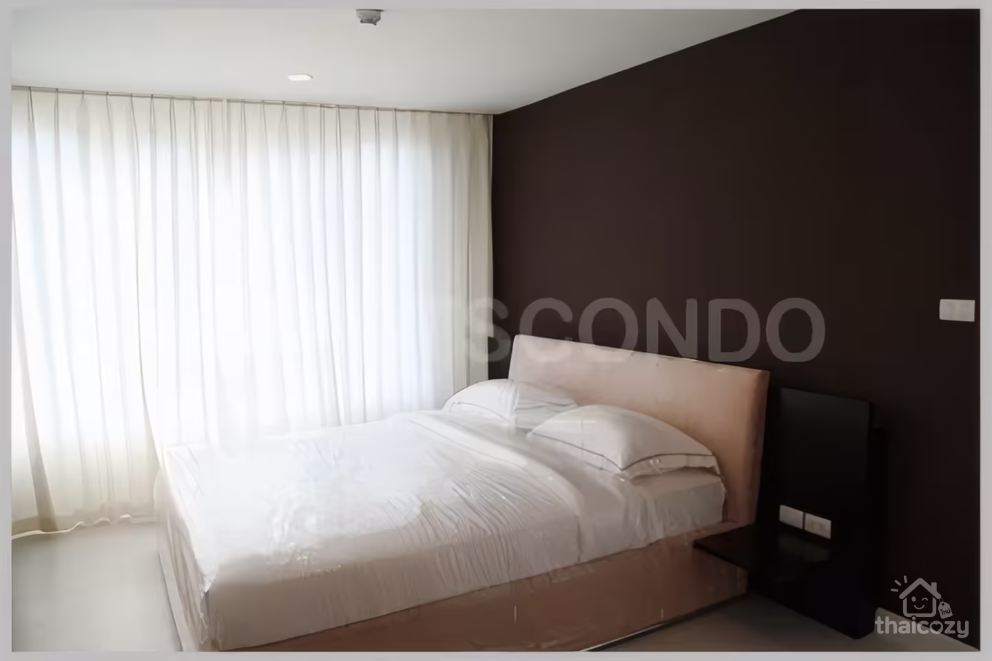 The Bangkok Sathorn-Taksin Condo for Rent near BTS Krung Thon Buri, 30,000 baht/month photo 1
