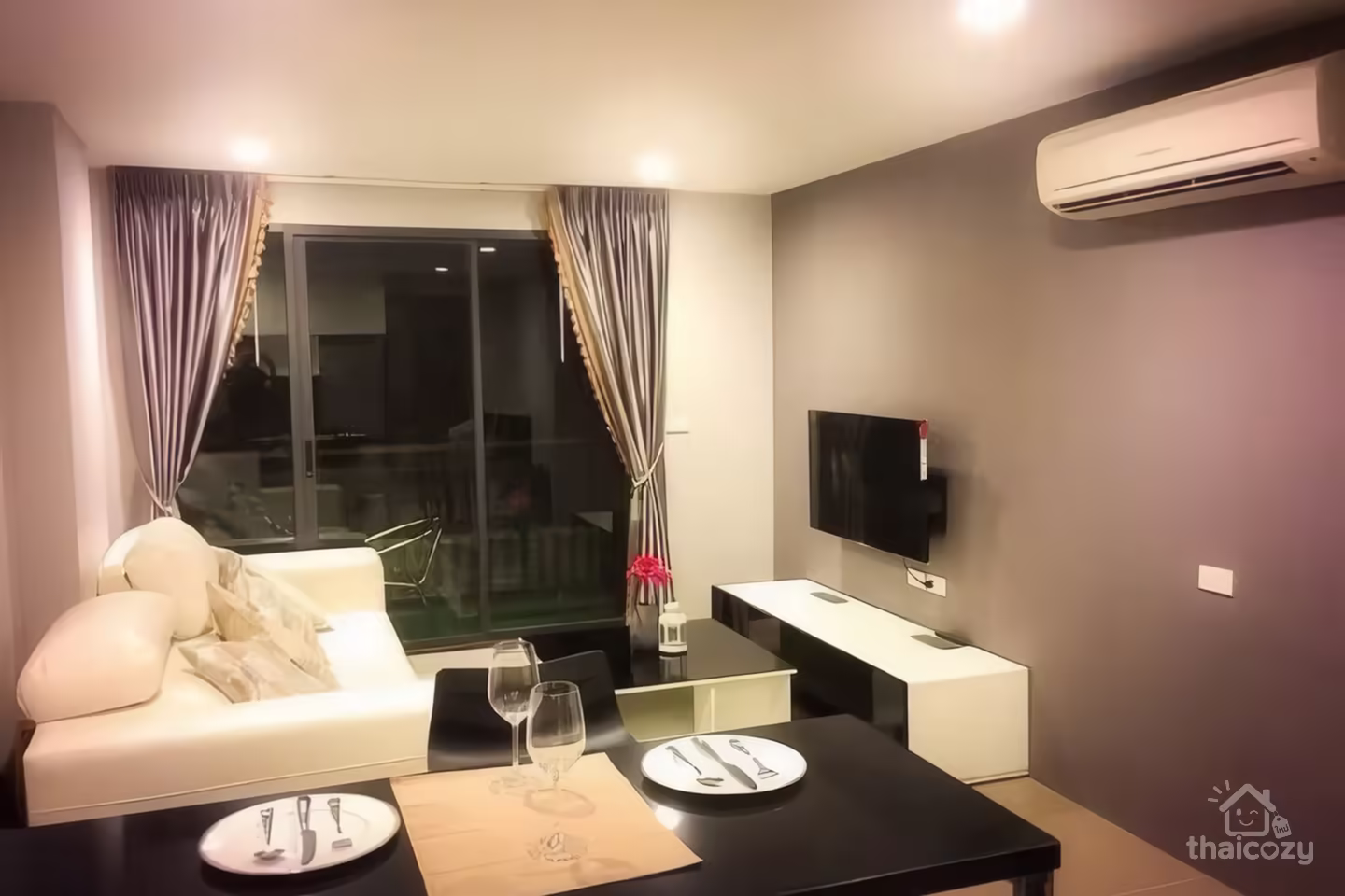 One Bed for Rent at Mirage Sukhumvit 27 near BTS Asoke and Phrom Phong photo 1