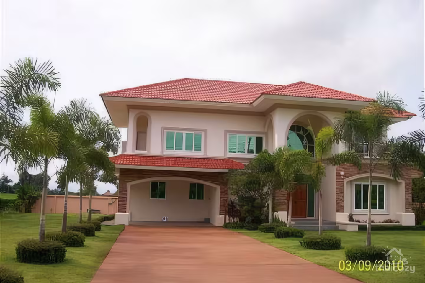 บ้านครอบครัว 4 ห้องนอน ใหญ่ ริมทะเลสาบ ในดอยสะเก็ด photo 1