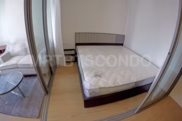 Siamese Surawong, Condo for Rent near MRT Sam Yan, Price 24,000 THB/month