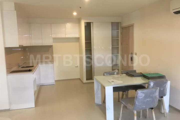 ให้เช่า คอนโด รีทึ่ม สุขุมวิท 42 ใกล้ BTS เอกมัย 62,000 บาท/เดือน