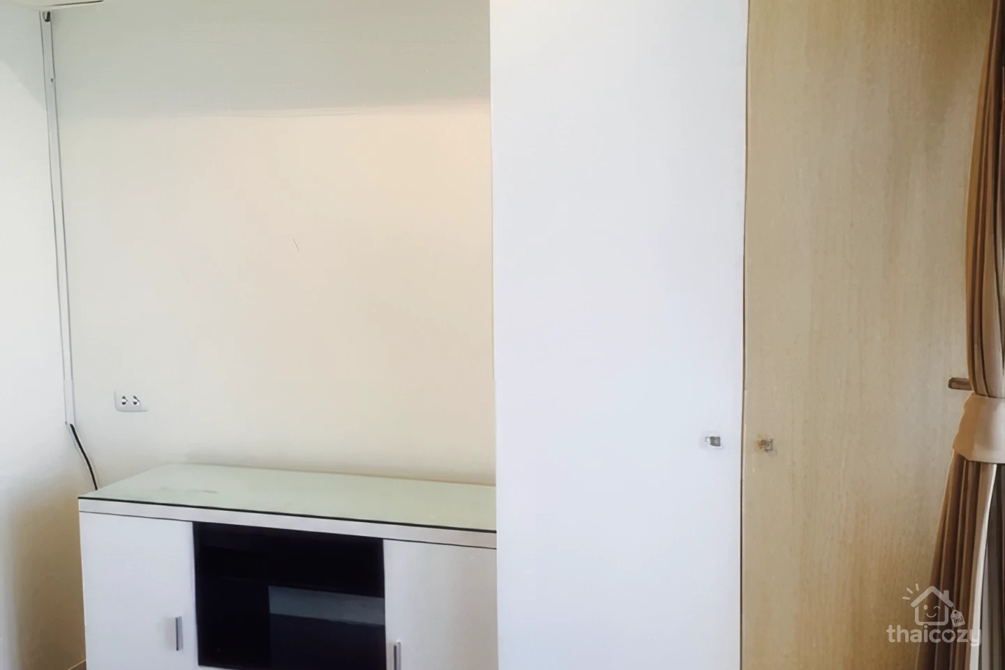 Condo for Rent in North Pattaya – 8,000 Baht per Month (1-Year Contract) photo 1