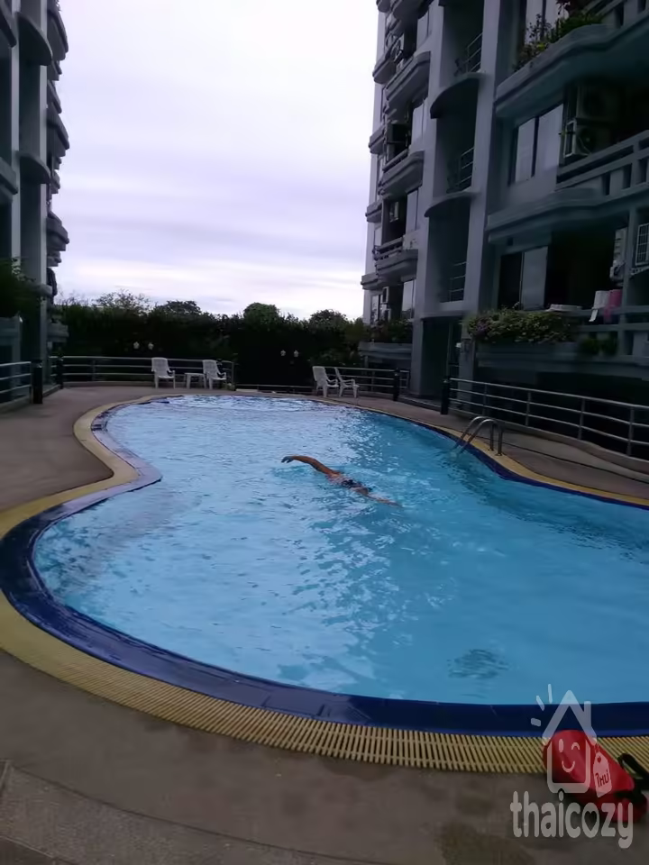 Cozy and peaceful 3 rooms condo near Sutthisan and Ratchadapisek MRT station photo 1