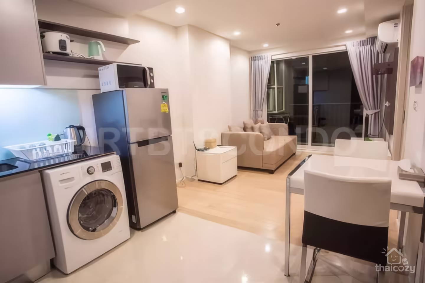 15 Sukhumvit Residences, Condo for Rent near BTS Nana, 29,000 THB/Month photo 1
