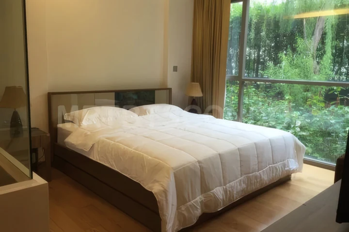 Appartement Via Botani à louer près de BTS Thong Lo – 38 000 THB/mois