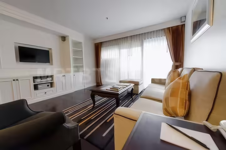 Bliston Suwan Park View – Condo for Rent near BTS Chit Lom, Price 89,000 Baht/Month