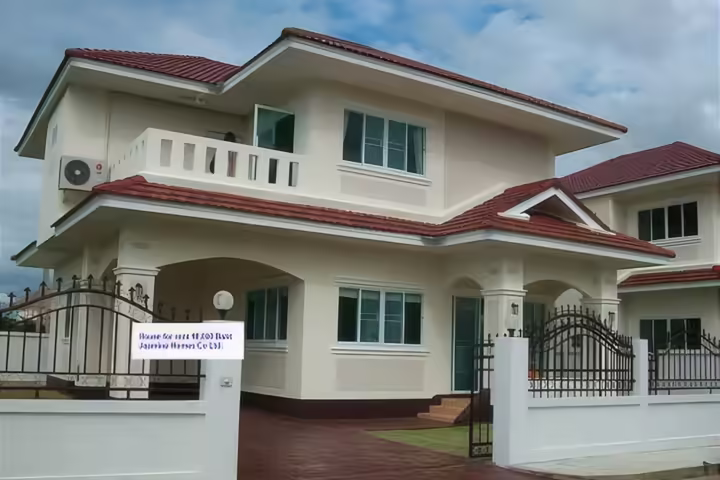 3-Bedroom Family House in San Kamphaeng