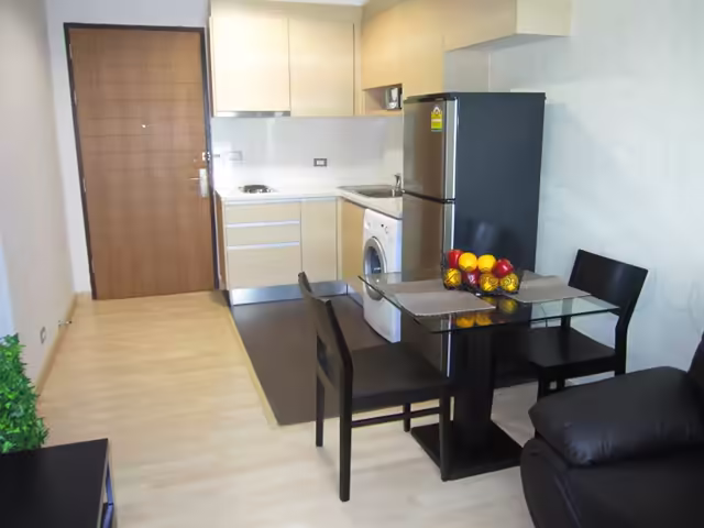 Good location a room for rent near BTS OnNut and Tesco Lotus