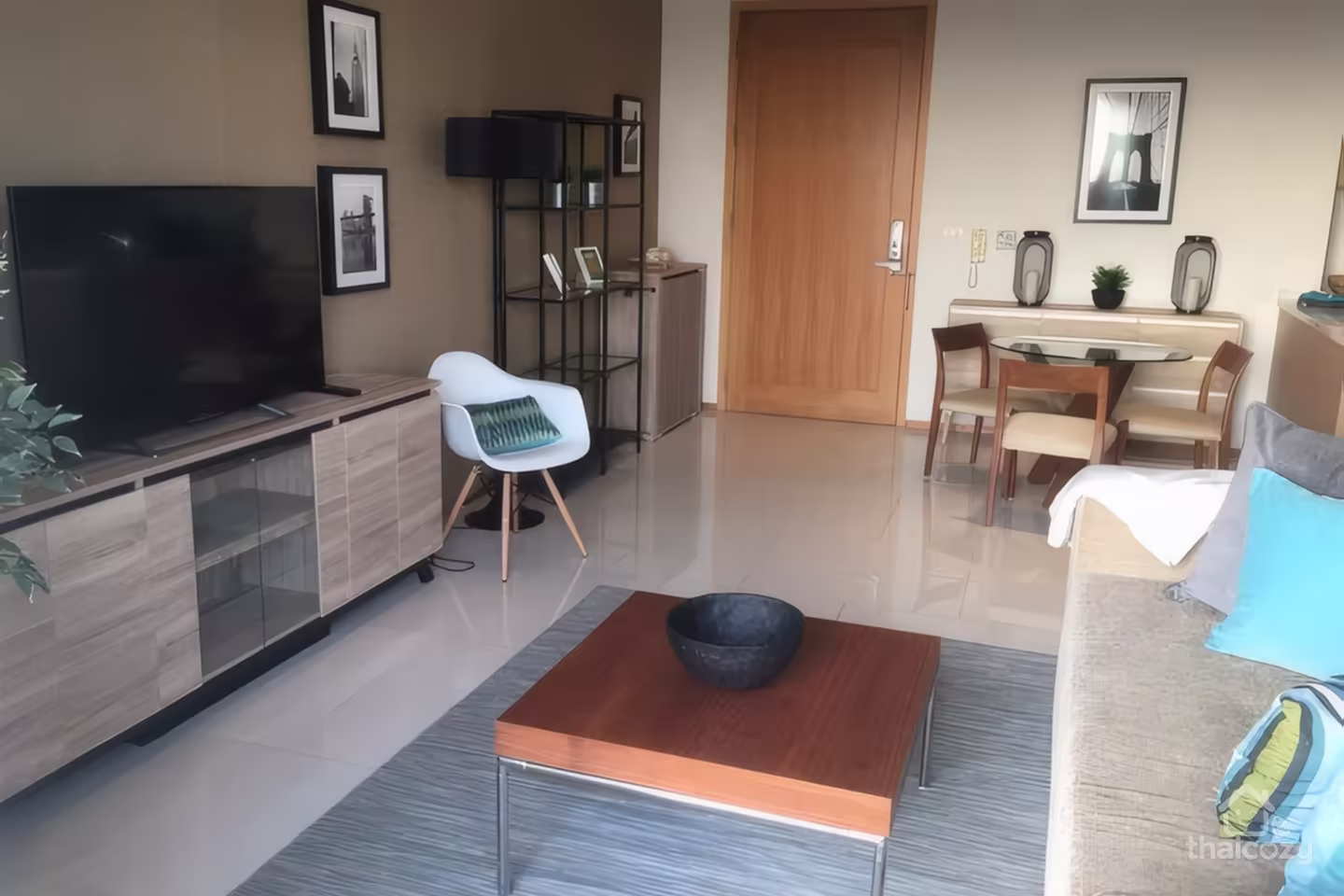 The Emporio Place - Condo for Rent near BTS Phrom Phong, 65,000 Baht/Month photo 2