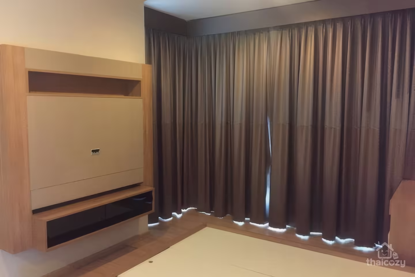 리듬 수쿰빗 44/1 콘도 임대, BTS 프라카농 인근, 침실 2개, 52제곱미터, 월 45,000바트 photo 2
