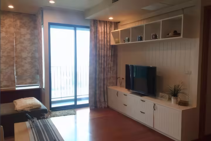 The Parco Condo for Rent near MRT Khlong Toei, 2 Bedroom 76 sqm, Price 55,000 Baht/Month