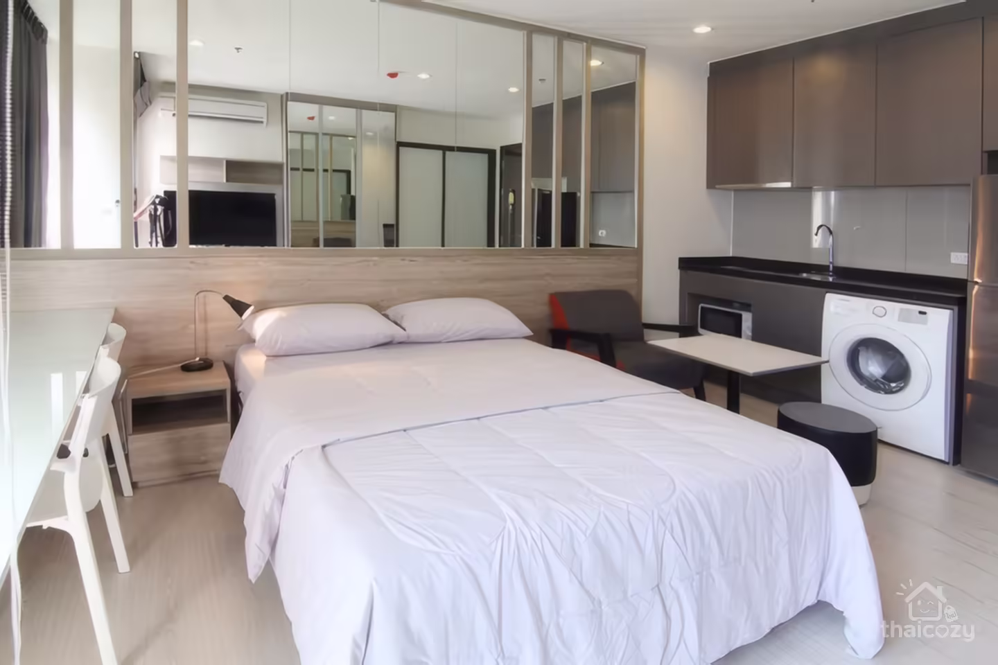 ให้เช่าสตูดิโอ Rhythm Asoke 2 ขนาด 22 ตร.ม. ใกล้ MRT พระราม 9 ราคา 15,000 บาท/เดือน photo 2