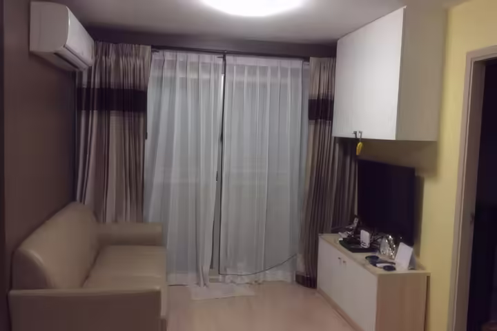 Condo for Rent at Elio Del Ray, Near BTS Udom Suk, 2 Bedrooms 45 sqm, 25,000 Baht