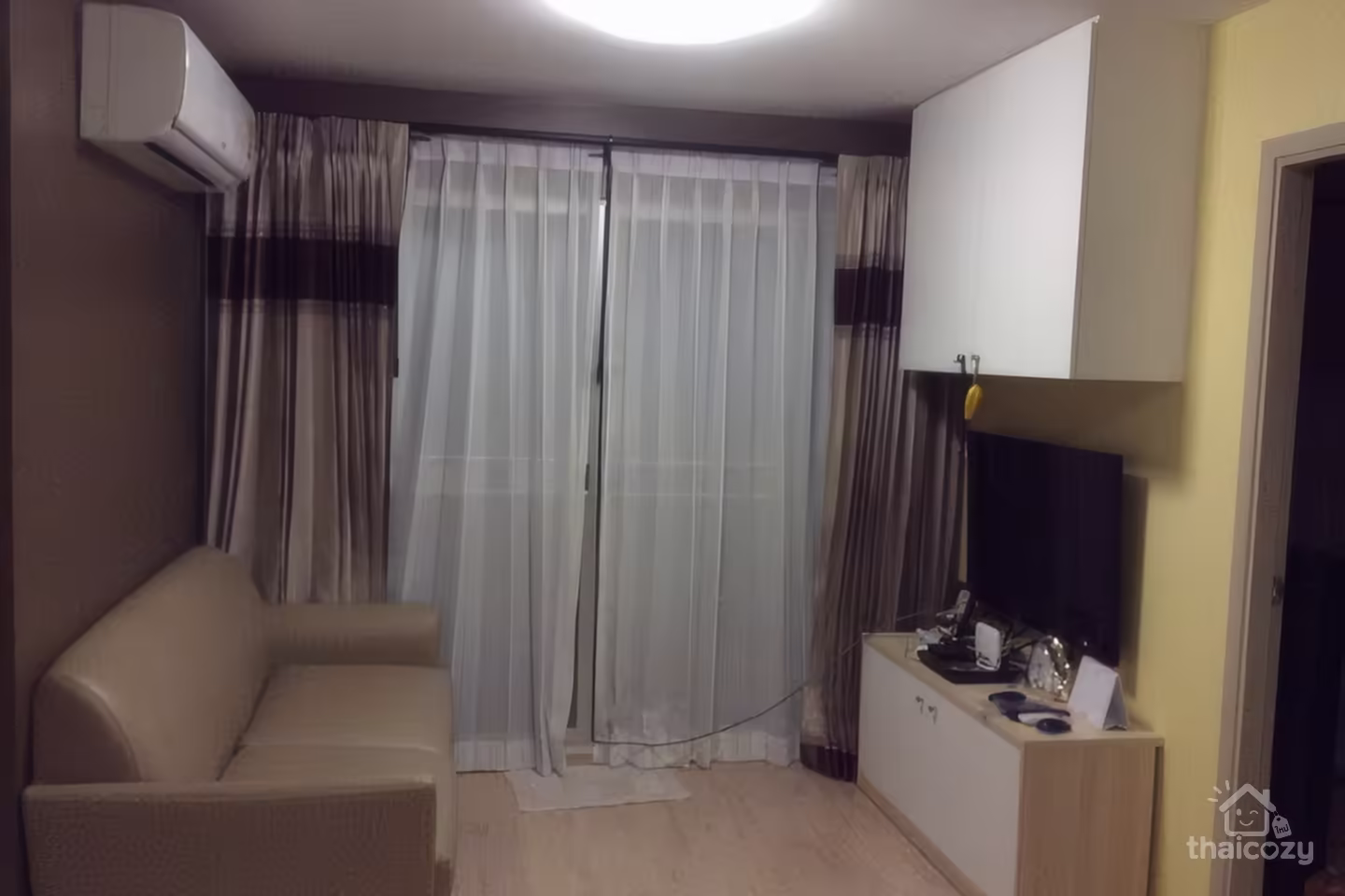 Condo for Rent at Elio Del Ray, Near BTS Udom Suk, 2 Bedrooms 45 sqm, 25,000 Baht photo 1