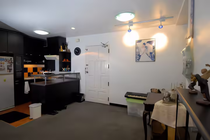 Sale 85 sqm One Bedroom at Green Peace Mansion