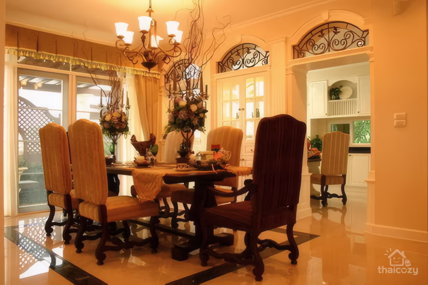 Luxury House for Sale in Chiang Mai photo 2