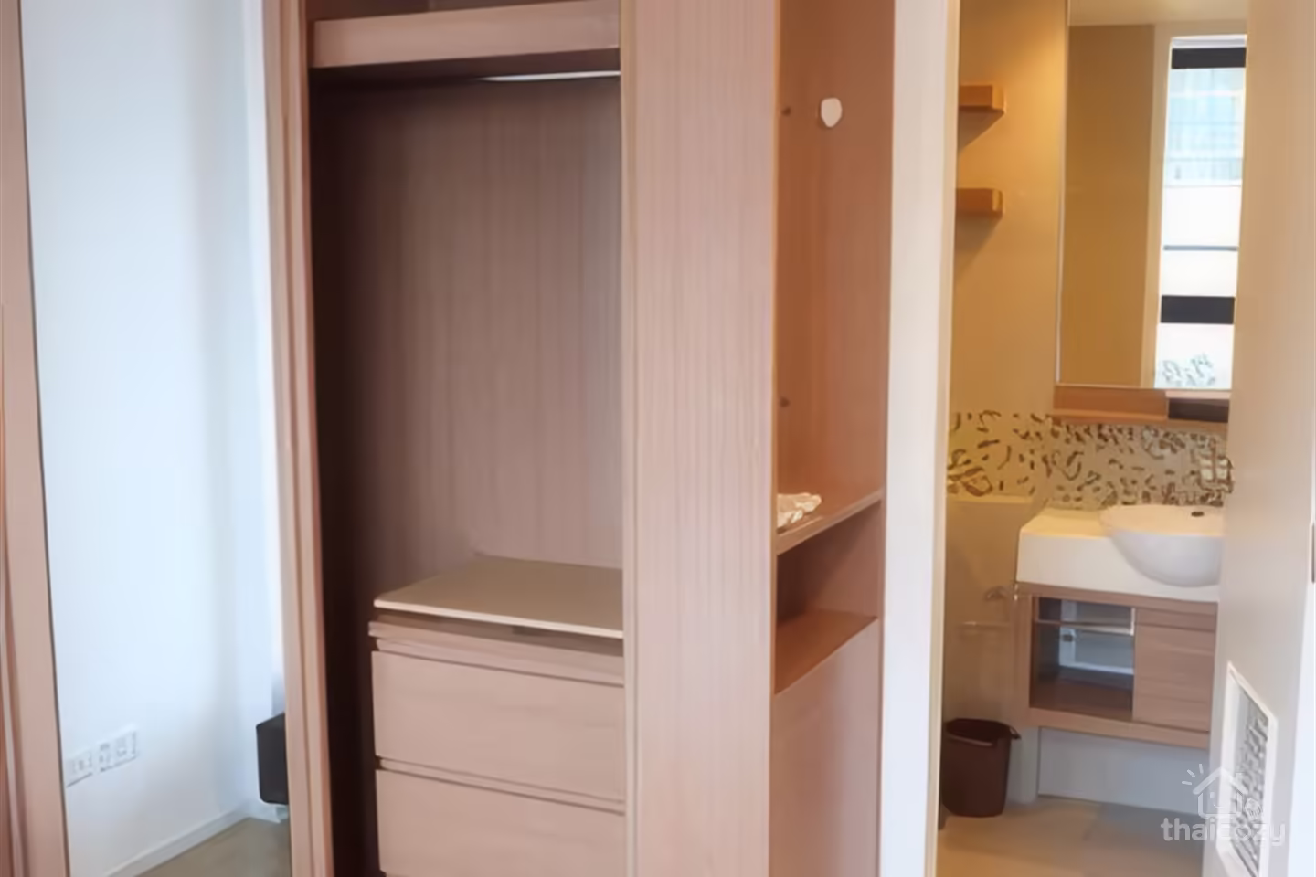 Abstracts Sukhumvit 66/1, Condo for Rent near BTS Udom Suk, 2 Bedrooms, 48 sqm, 25,000 Baht/Month photo 2