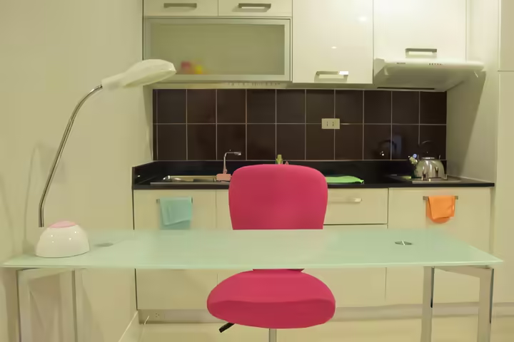 58 sq.m 1 Bed Apartment for Sale at Sukhumvit Living Town