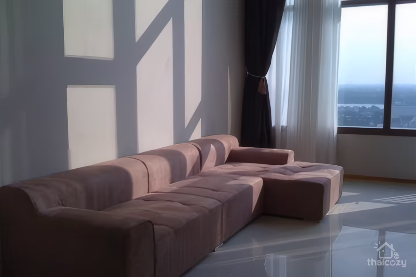 เอ็มโพริโอ เพลส - ดูเพล็กซ์ 1 ห้องนอน photo 1