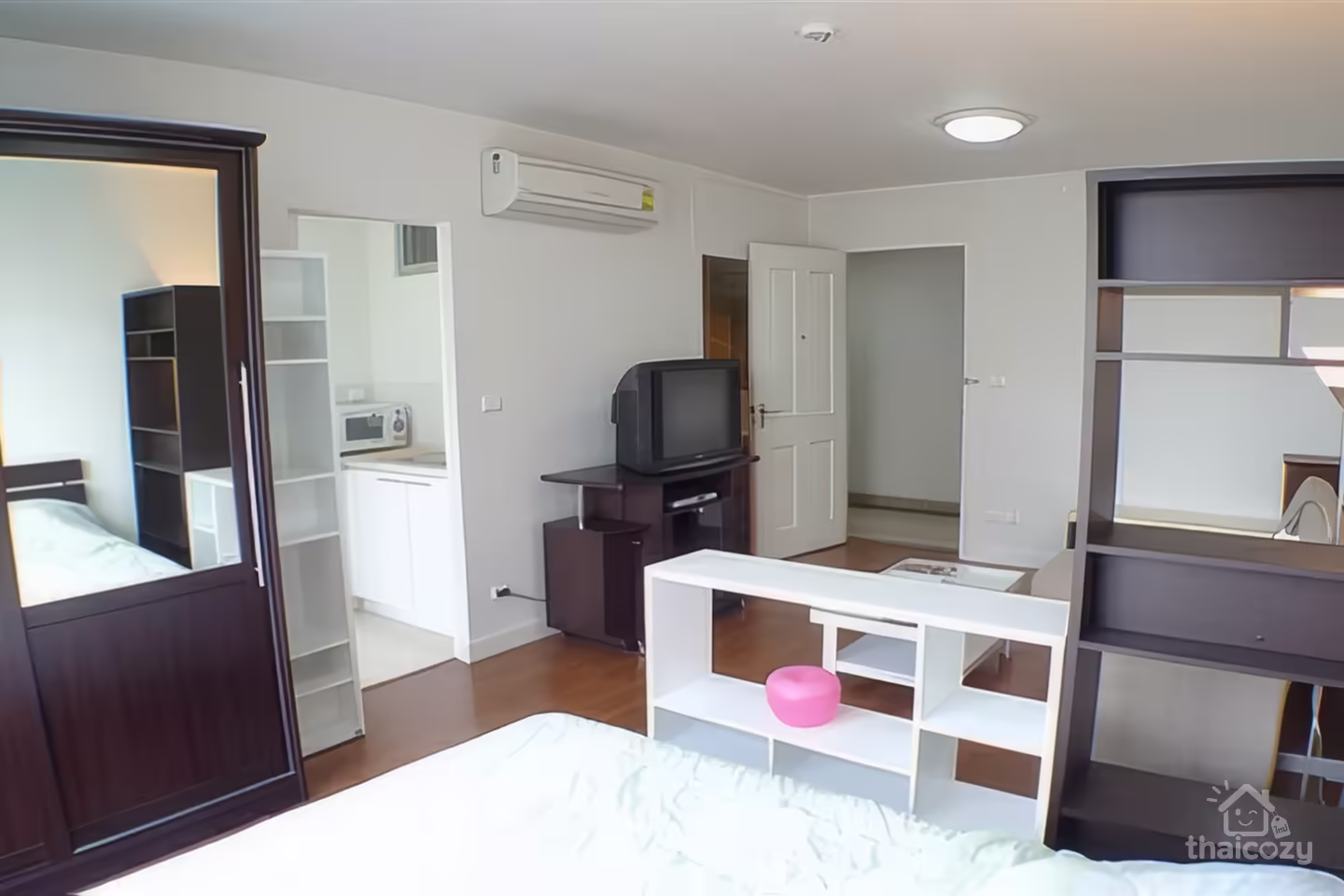 Nice Condo for Rent at Sukhumvit photo 2