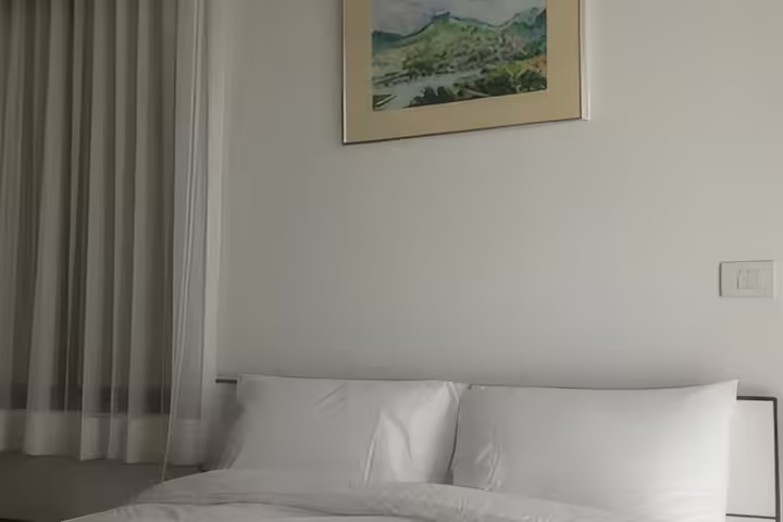 Ideo Q Phayathai Condo for Rent – 1 Bedroom, 61 sqm, Near BTS Phaya Thai