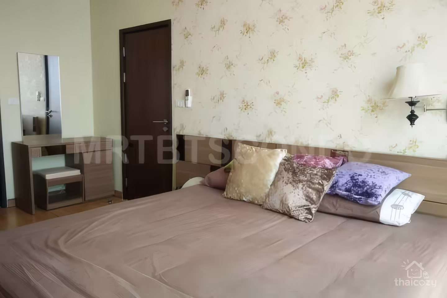 For Sale: Le Luk Condominium, 1 Bedroom 51 sqm, Near BTS Phra Khanong, Price 6,200,000 THB photo 2