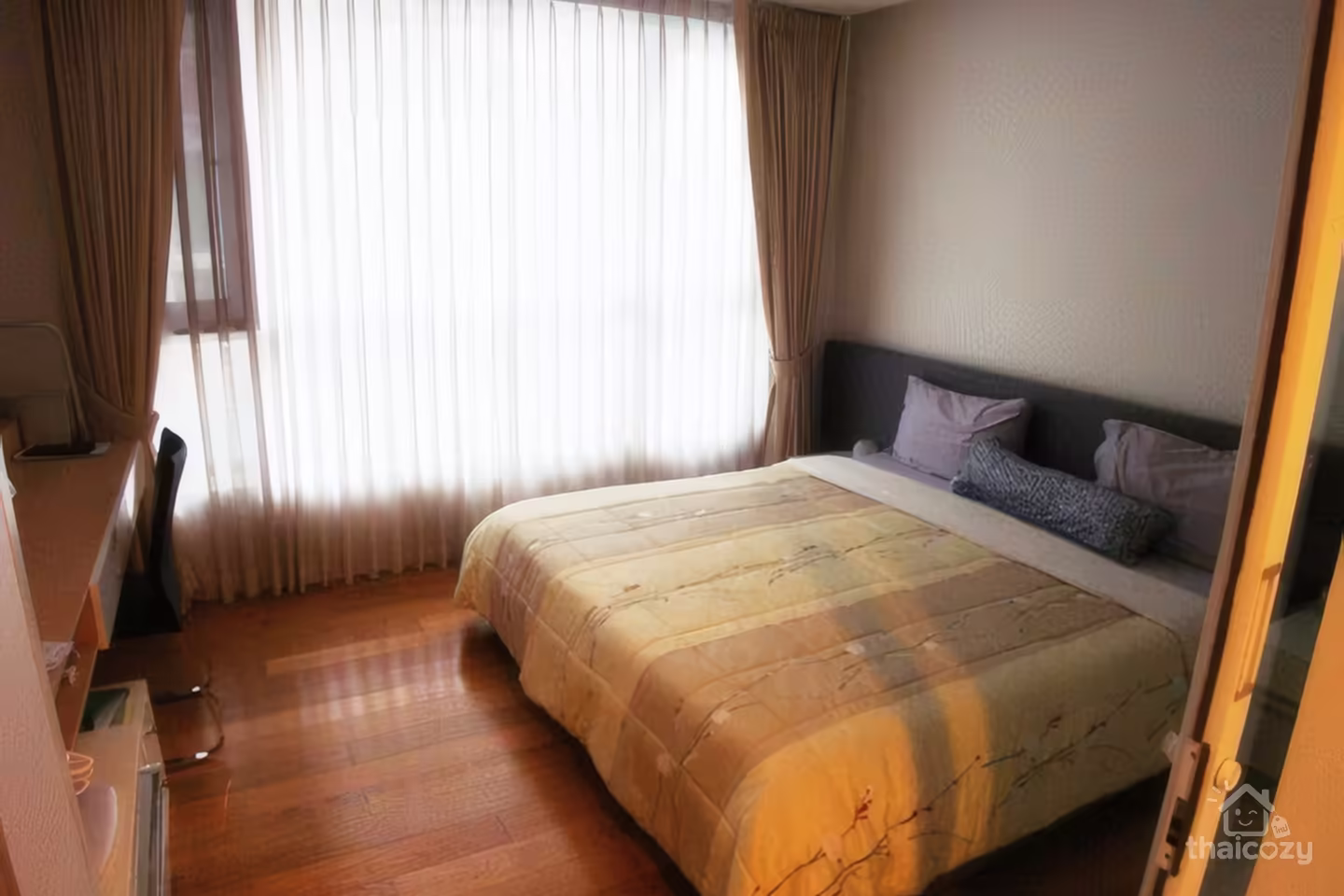 For Sale: 15 Sukhumvit Residences – Studio Condo near BTS Nana, 23 sqm, Price 3,100,000 THB photo 1