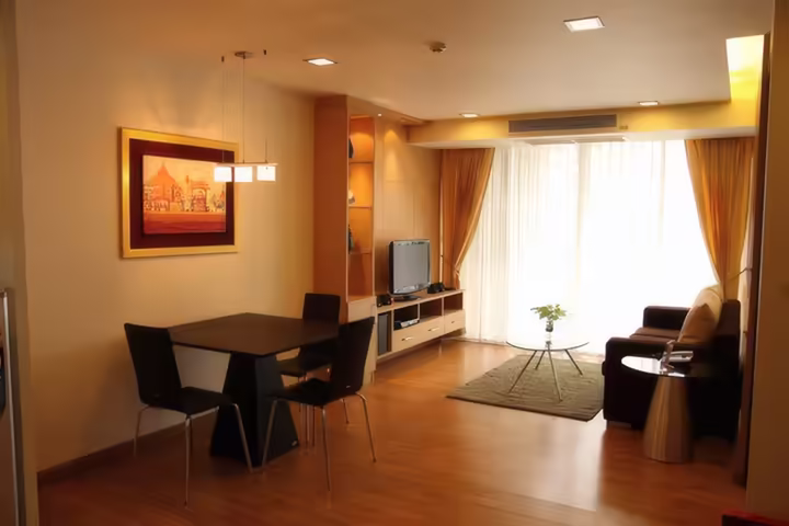 For Rent: The Alcove 49 – 1 Bedroom Condo near BTS Thong Lo, 51 sqm, 33,000 THB/month