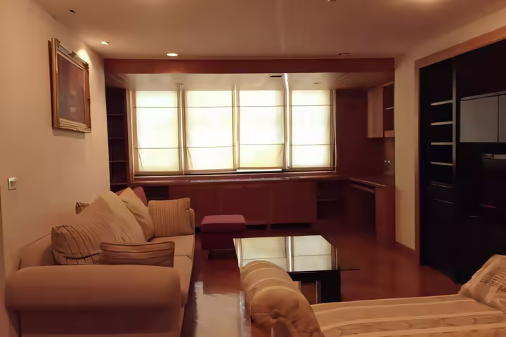 Sale 87 sq.m 2 Bed Regent Royal Place 1