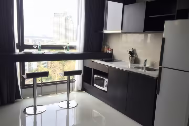 Аренда: Rhythm Sukhumvit 44/1, кондоминиум рядом с BTS Phra Khanong, 1 спальня 45 кв.м, 30 000 THB/месяц