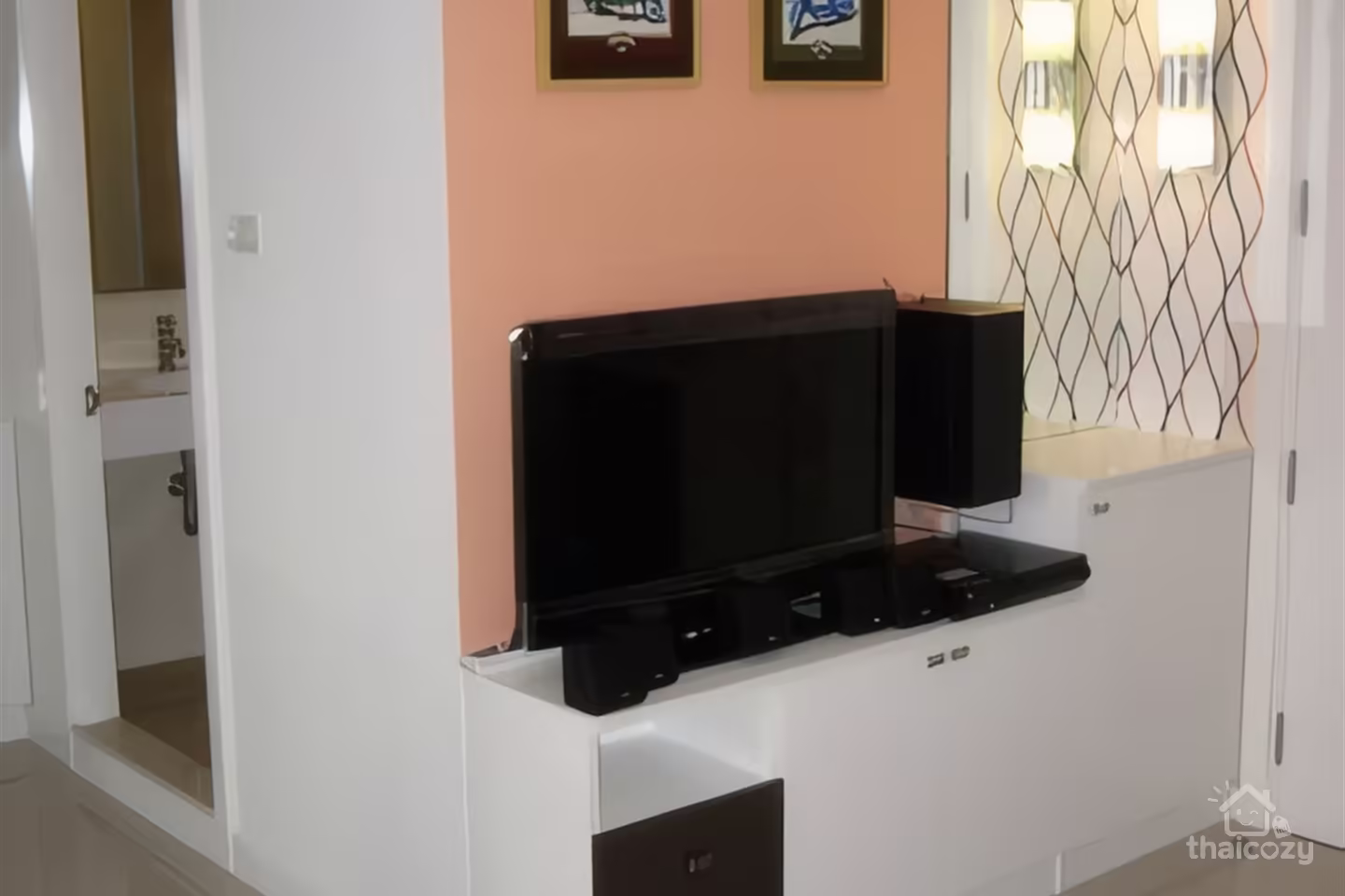 Lumpini Place Rama IX-Ratchada, Condo for Rent near MRT Phra Ram 9, 1 Bedroom 37 sqm, Price 16,000 Baht/Month photo 2