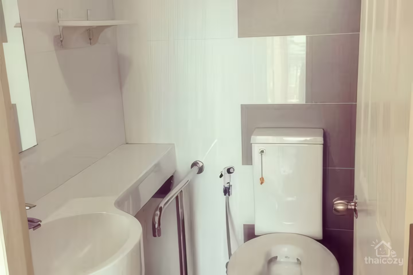 Sale 2 Bed Lumpini Place Rama 4 – Kluaynamthai photo 1