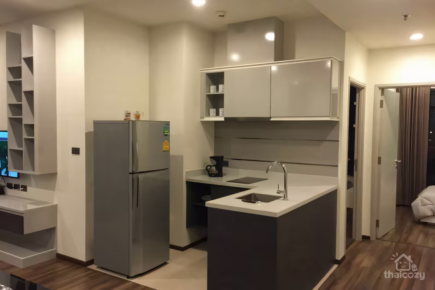 2 Bedroom Condo for Rent at Sukhumvit photo 2
