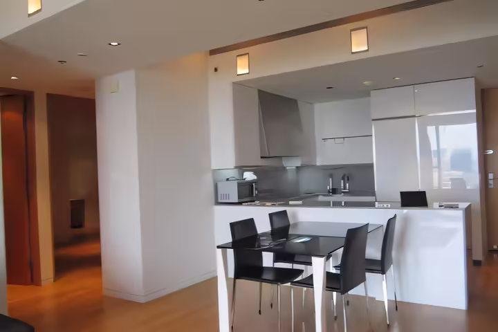 The Met Condo for Sale - 2 Bedroom, E Building, 98 sqm