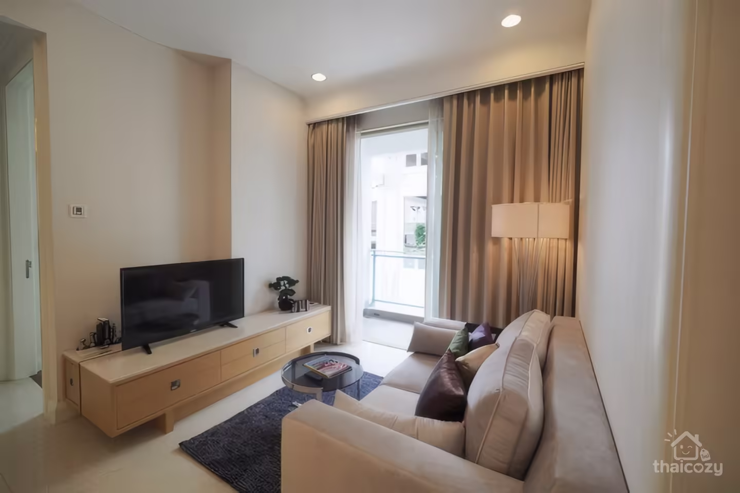 Q Langsuan, Condo for Rent Near BTS Chit Lom, 2 Bedroom 73 sqm, Price 70,000 Baht/Month photo 2
