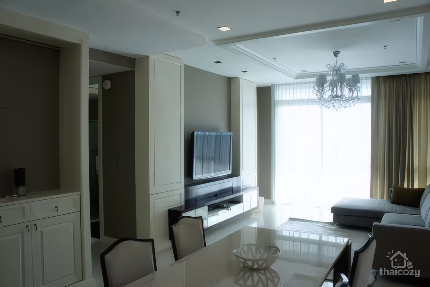 Athenee Residence photo 2