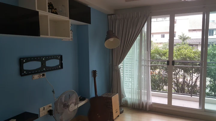 คอนโดมิเนียม 2 ห้องนอน รับสัตว์เลี้ยง ขาย ที่แบกซ์เตอร์ พหลโยธิน 14 พญาไท