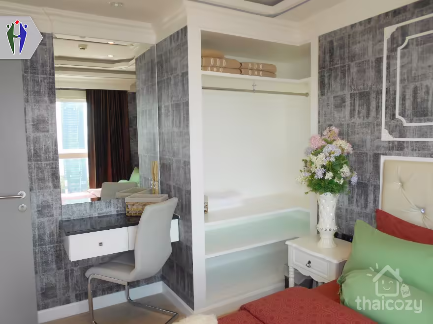 Hot Price Sale!! Condo at Jomtien Beach, Fully Furnished (28th Floor) photo 2