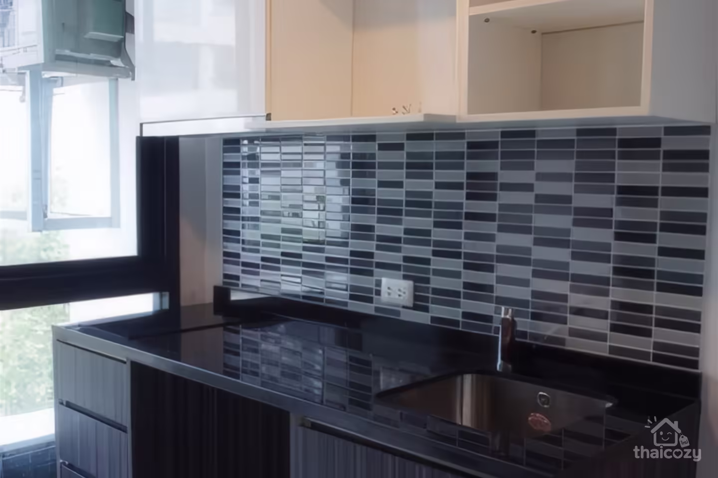 Bangkok Feliz Sukhumvit 69 – 1 Bedroom Condo for Rent near BTS Phra Khanong, 30 sqm, 18,000 THB/month photo 2