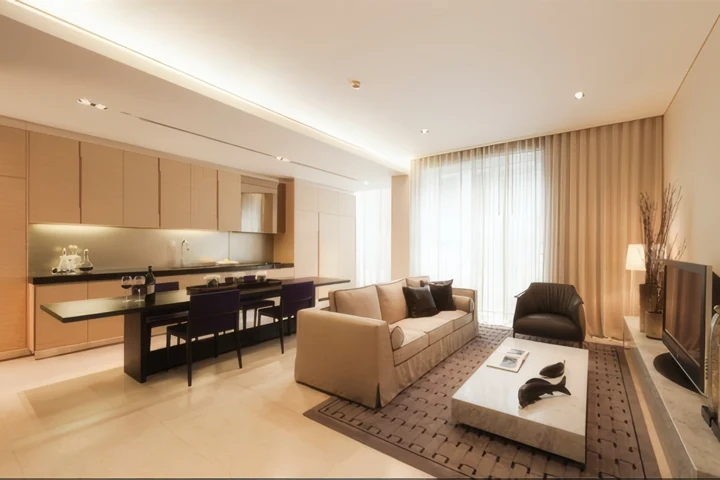 ศาลาแดง เรสซิเด้นซ์ คอนโดใกล้ BTS ศาลาแดง 2 ห้องนอน 101 ตร.ม. ราคา 28,200,000 บาท