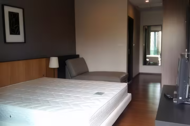 Noble Remix Condo for Rent near BTS Thong Lo, 2 Bedroom 105 sqm, 75,000 Baht per Month