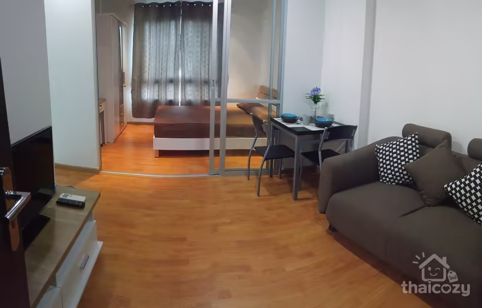 Room for rent walking to BTS Bangwa photo 2